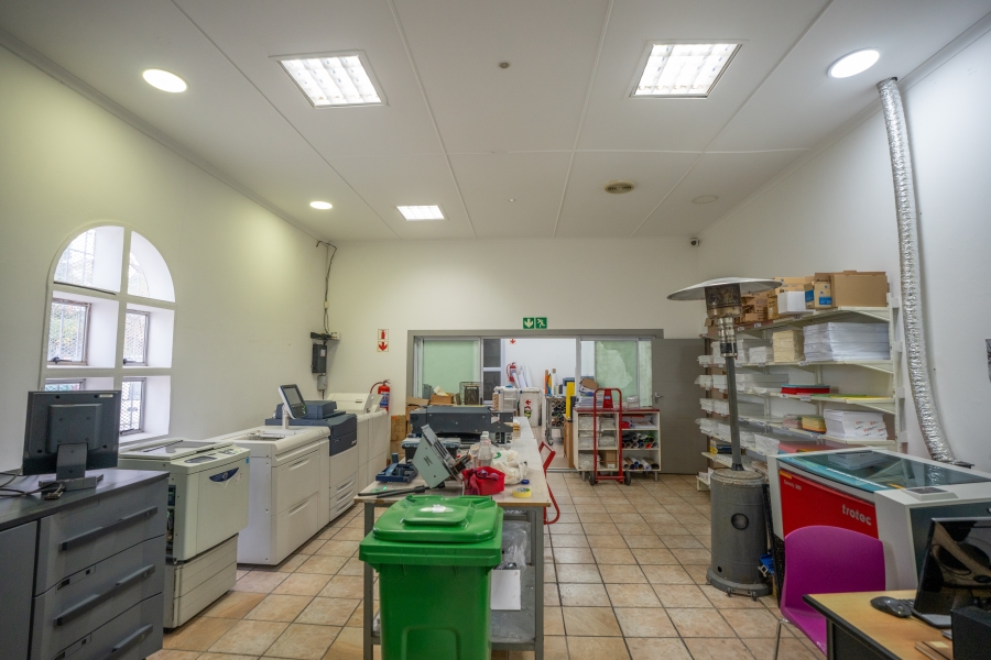 Commercial Property for Sale in Vincent Eastern Cape